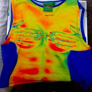 THE TITTIE TEE SIZE UK12 USA8